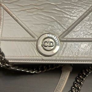Dior crinkle patent leather bag✨